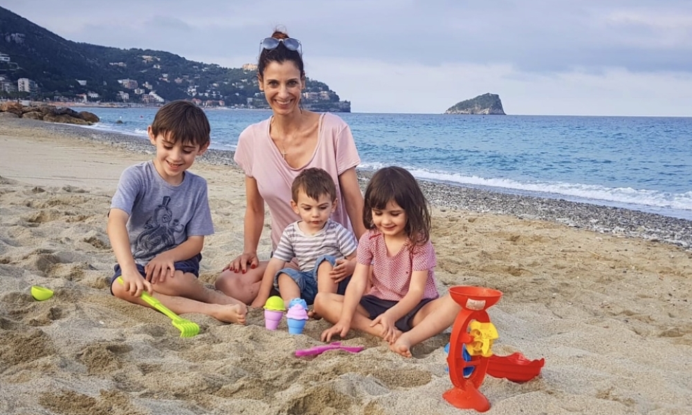 SOPRAVVISSUTA: STORIA DI UNA MAMMA SOLA CON 3 BAMBINI A SPOTORNO VS. ESTATE 2018