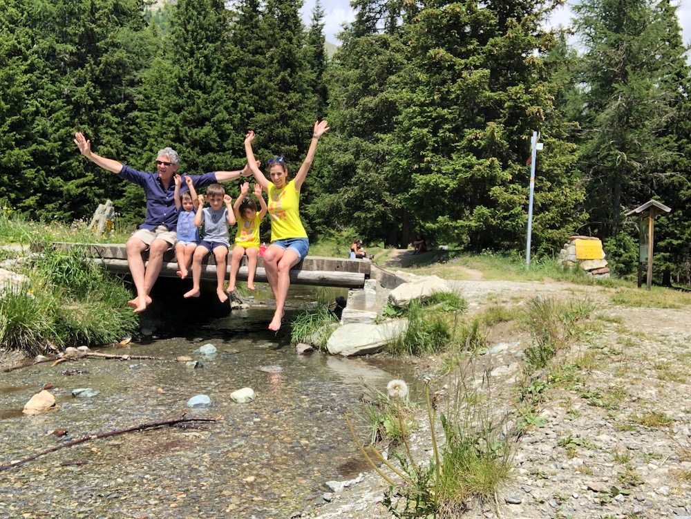 ESTATE-IN-MONTAGNA-COI-BAMBINI.-TI-CONSIGLIO-ANTAGNOD-IN-VAL-DAOSTA-UNO-DEI-BORGHI-PIU-BELLI-DITALIA.-18