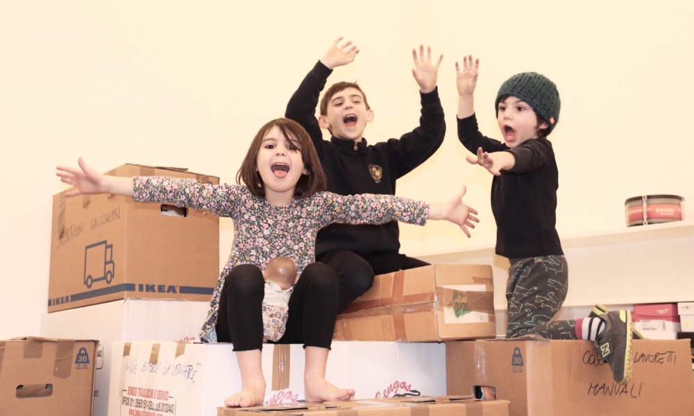 BAMBINI E TRASLOCO? I CONSIGLI DELLA PSICOLOGA PER AFFRONTARE IL CAMBIO CASA SENZA STRESS!