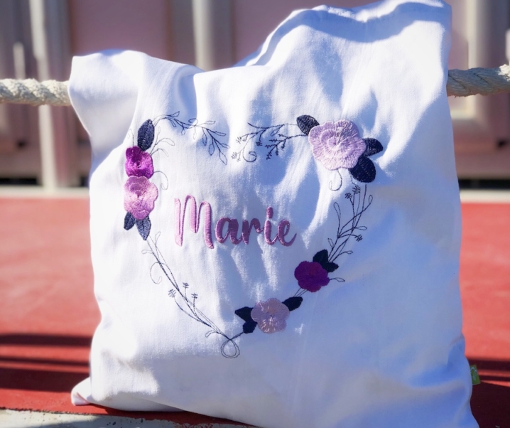 ARTICOLI PERSONALIZZATI CON RICAMI DEL BENE